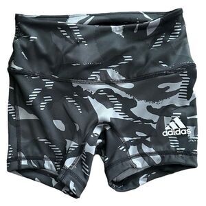 Adidas Black and Gray Camo Shorts Women’s 4 Inch Tight Camo Volleyball Tights